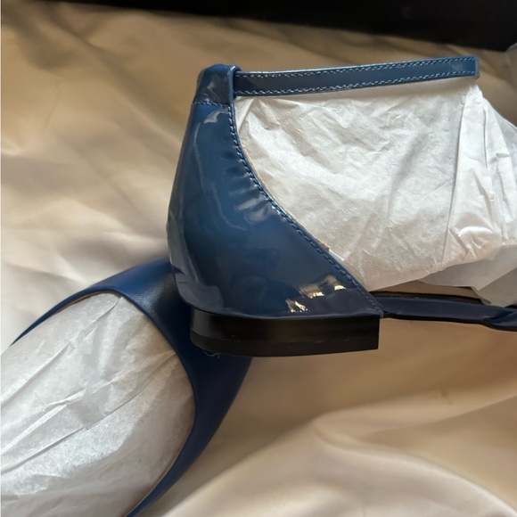 H by Halston Leather Flats Adjustable Strap Layla Indigo size 8 - Picture 4 of 7